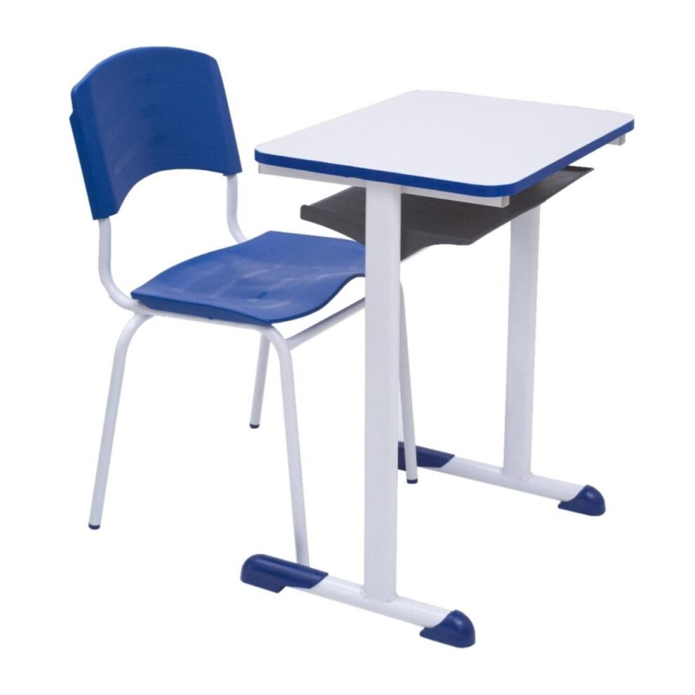 Kit Escolar Individual (Mesa e Cadeira) – ADULTO – MADEIRA REALPLAST – 40095